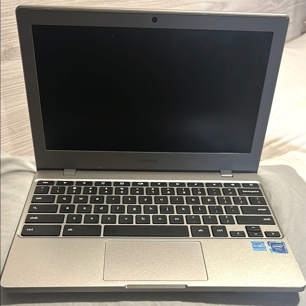 Samsung Silver Chromebook Sleek Design Compact Build
